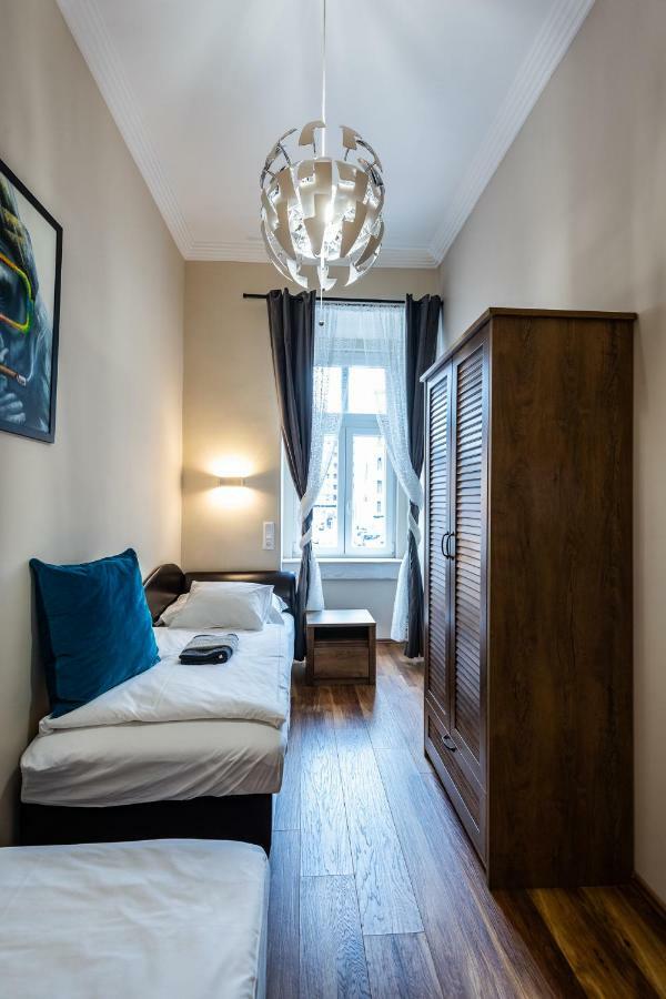 Center Of The Center, The Grand Deluxe Apartment Будапеща Екстериор снимка