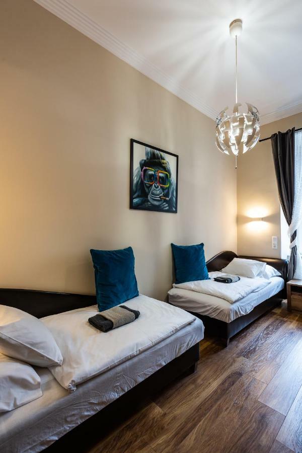 Center Of The Center, The Grand Deluxe Apartment Будапеща Екстериор снимка