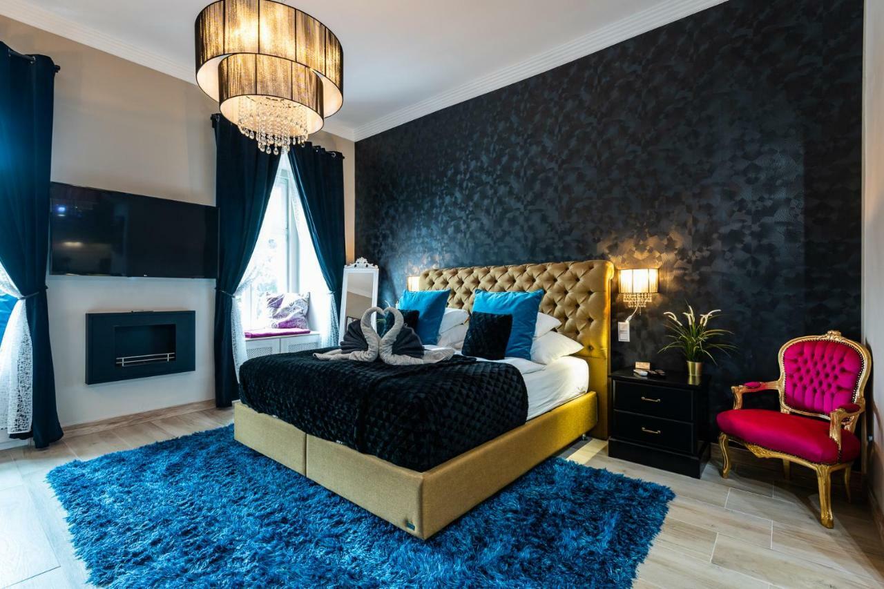 Center Of The Center, The Grand Deluxe Apartment Будапеща Екстериор снимка